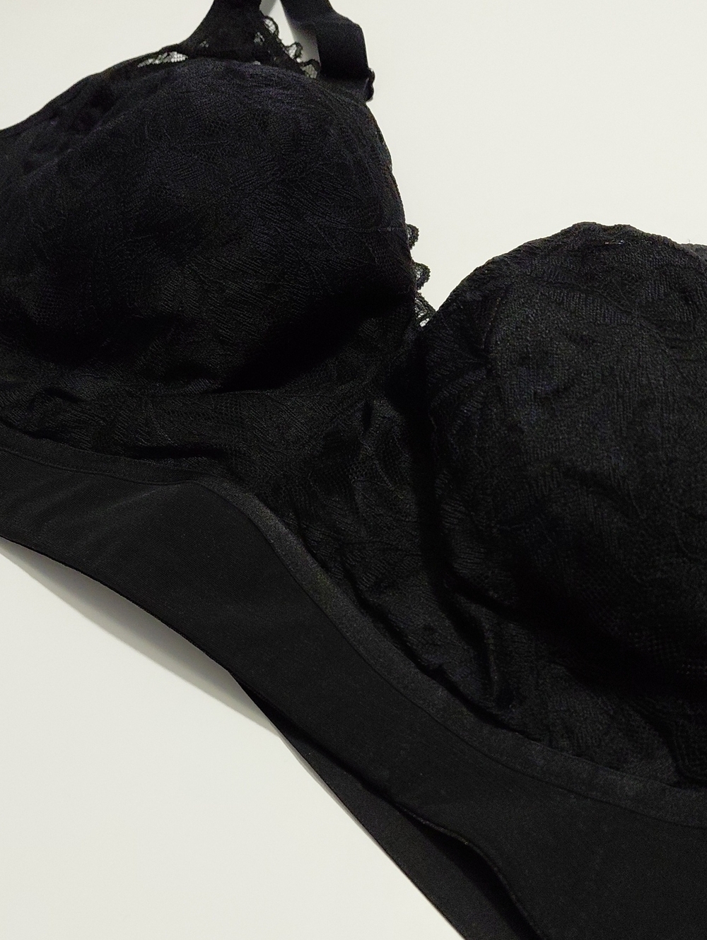Plus Size Full Figure Black Lace Bra Size 46 G